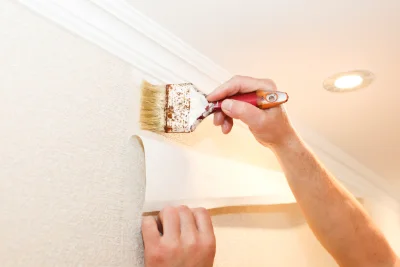 Pose de papier peint à la Cadière-d'Azur — revêtements muraux et toiles de verre